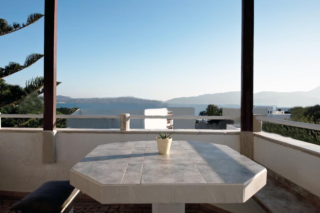 Villa Venus Adamantas  Bilik gambar