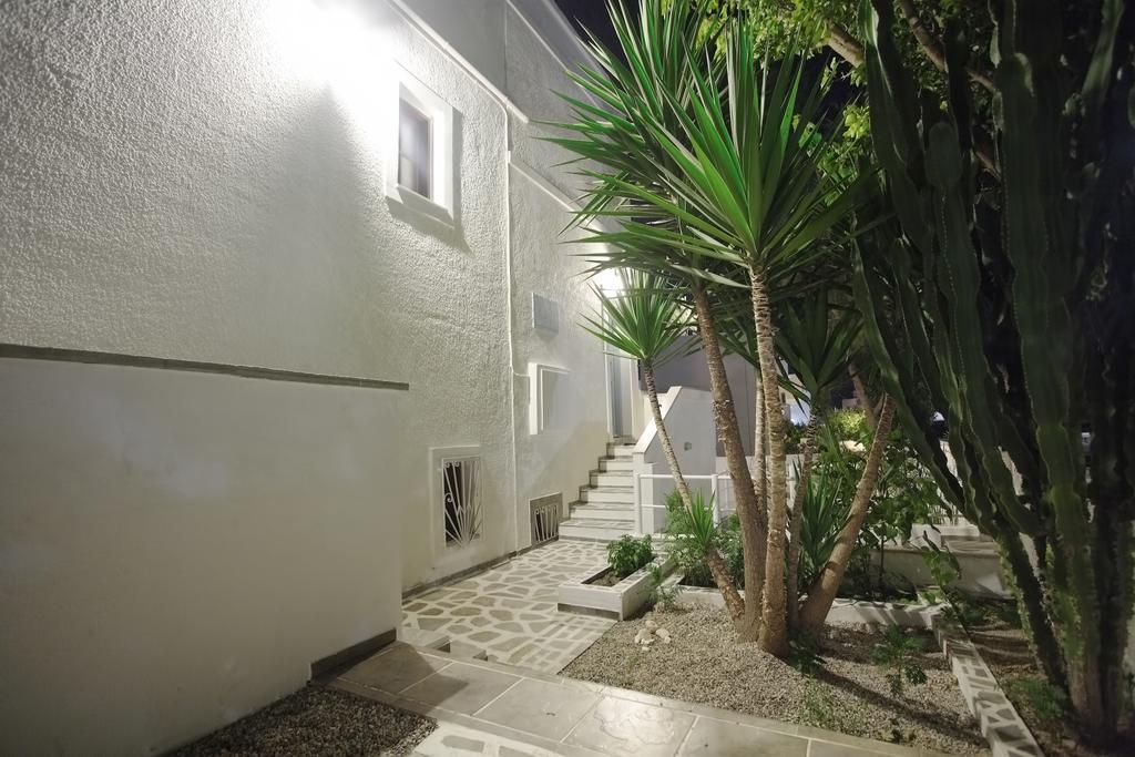 Villa Venus Adamantas  Luaran gambar