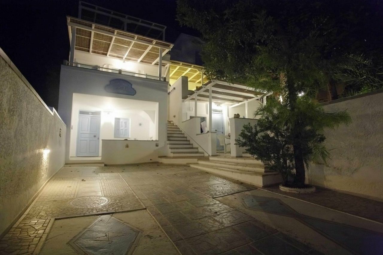 Villa Venus Adamantas  Luaran gambar